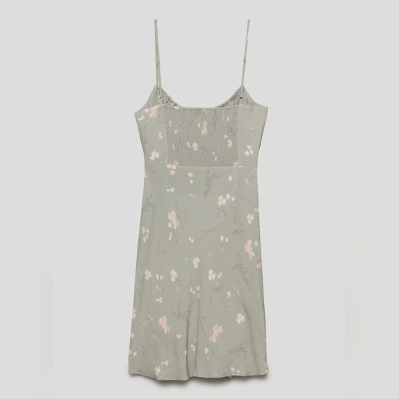 Aritzia: Wilfred Bellow Dress - Picture 5 of 7